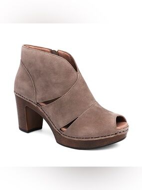 Dansko Delphina peep toe ankle bootie 40 US 9.5